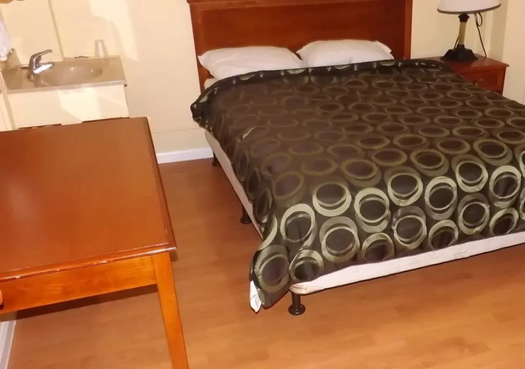 Elite Inn - photo 4