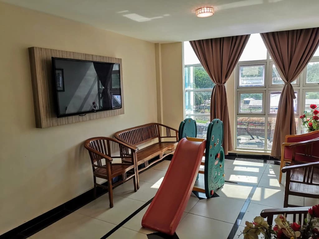 Hotel Centre Point Tampin - photo 2