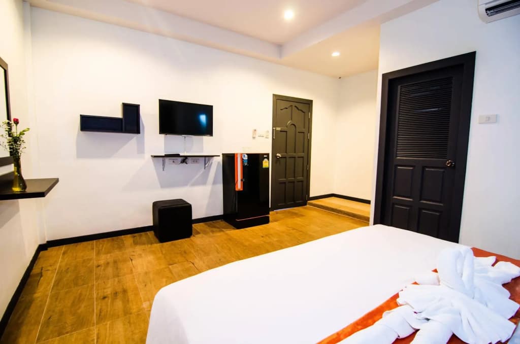 Colora Hotel Phuket - photo 5