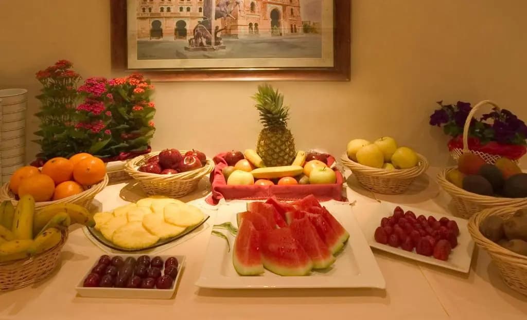 Hotel Infanta Mercedes - photo 12