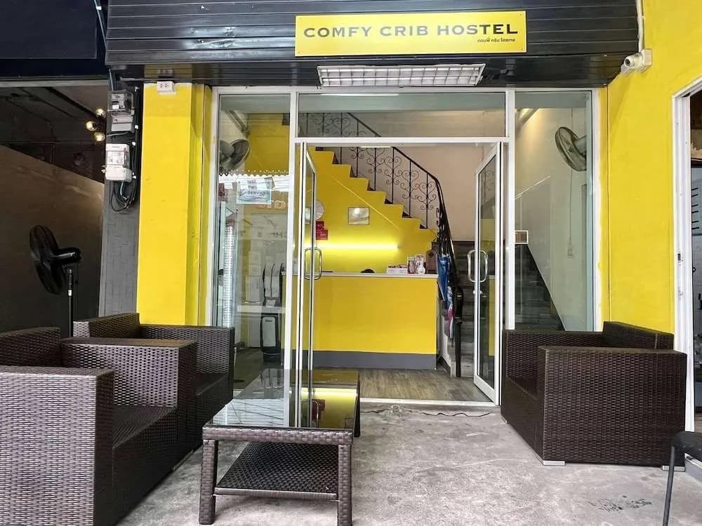 comfy crib hostel - photo 13