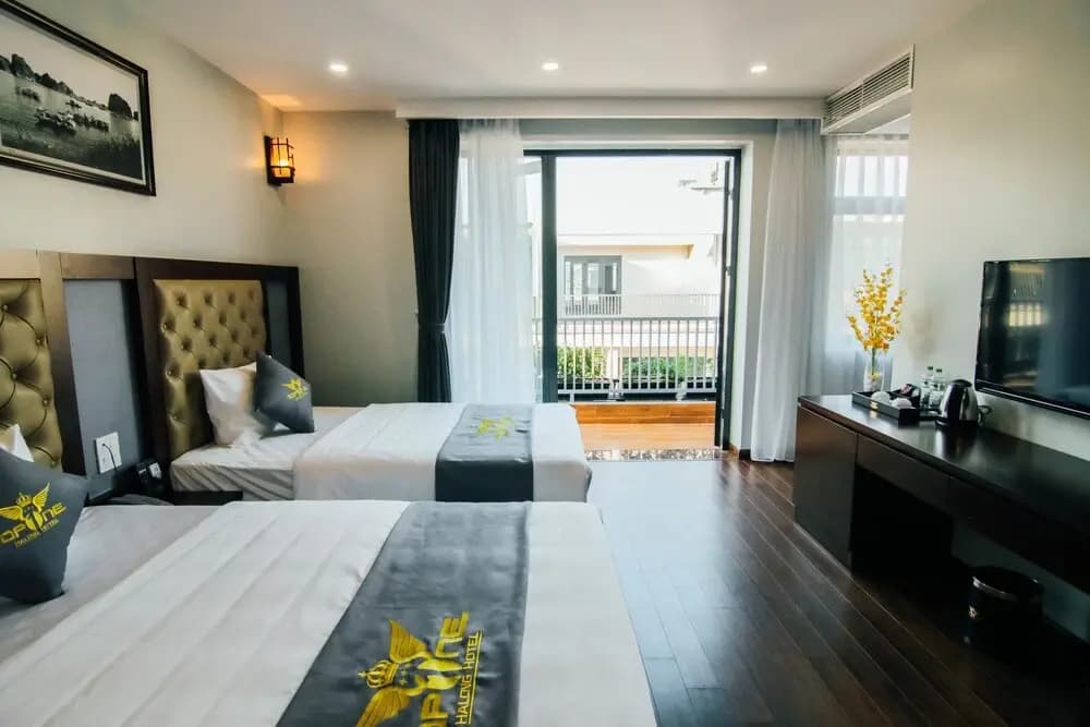 Top One Halong Hotel - photo 30