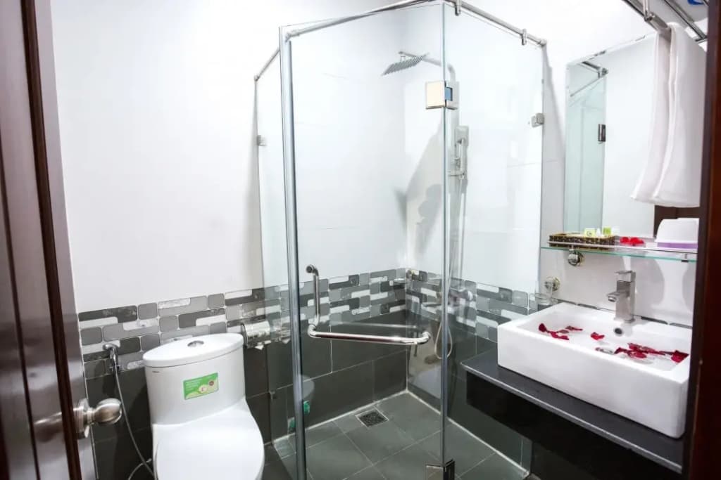 Bellav Hotel - photo 10