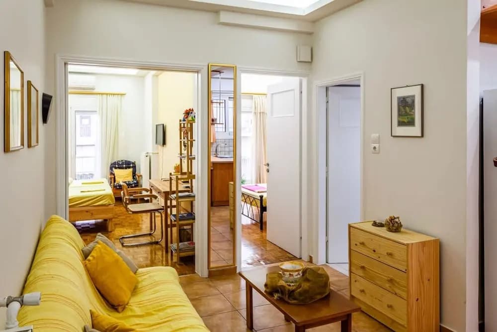 Zografou s Hidden Gem - Athens Charming Home - photo 4