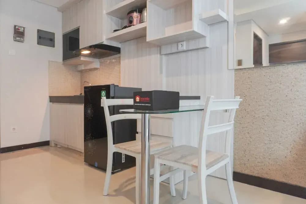 Scenic And Comfortable 2Br Sky Terrace Apartment - photo 11