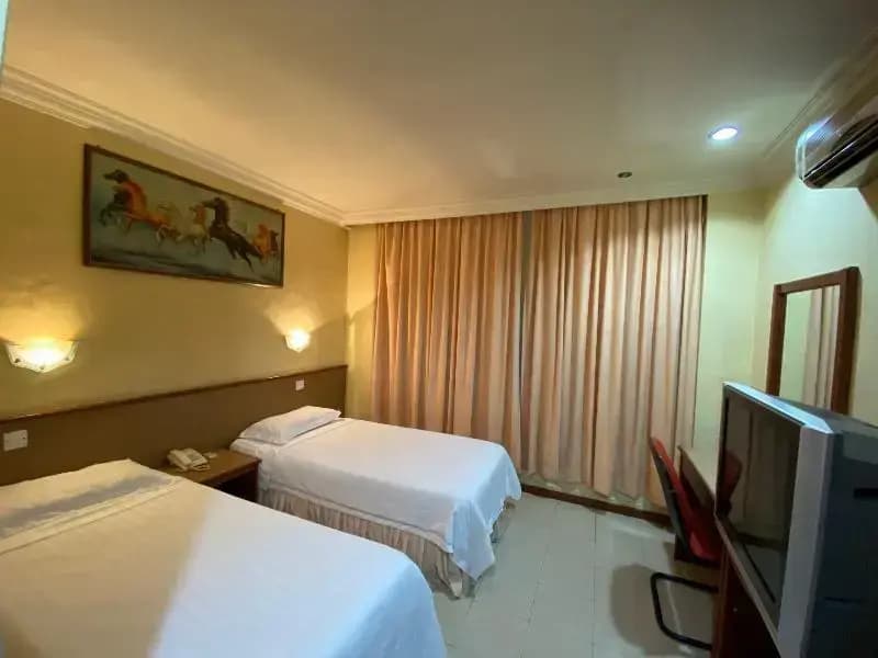 Hotel Umimas by OYO Rooms - photo 6