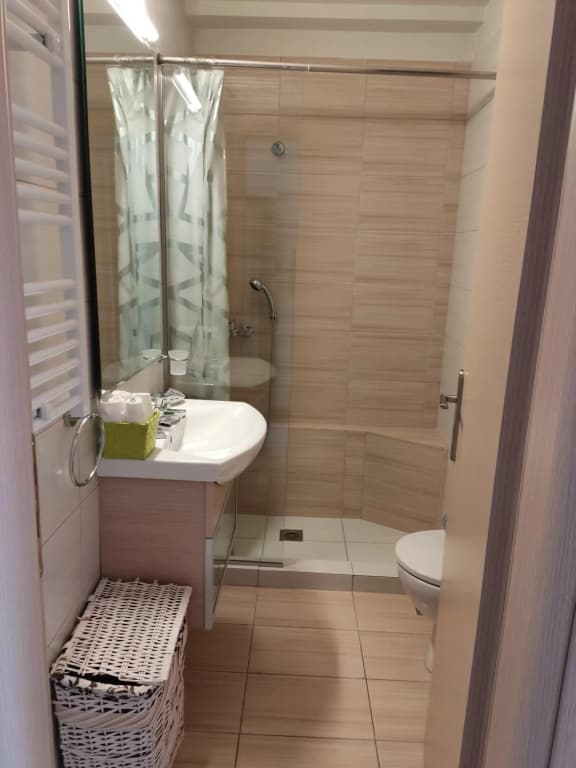 Central & Comfortable, with Acropolis view - photo 8