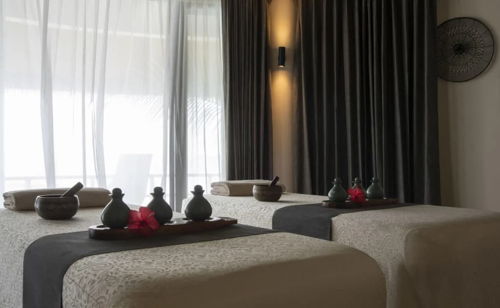 The Residence Maldives at Dhigurah Hotel - photo 34