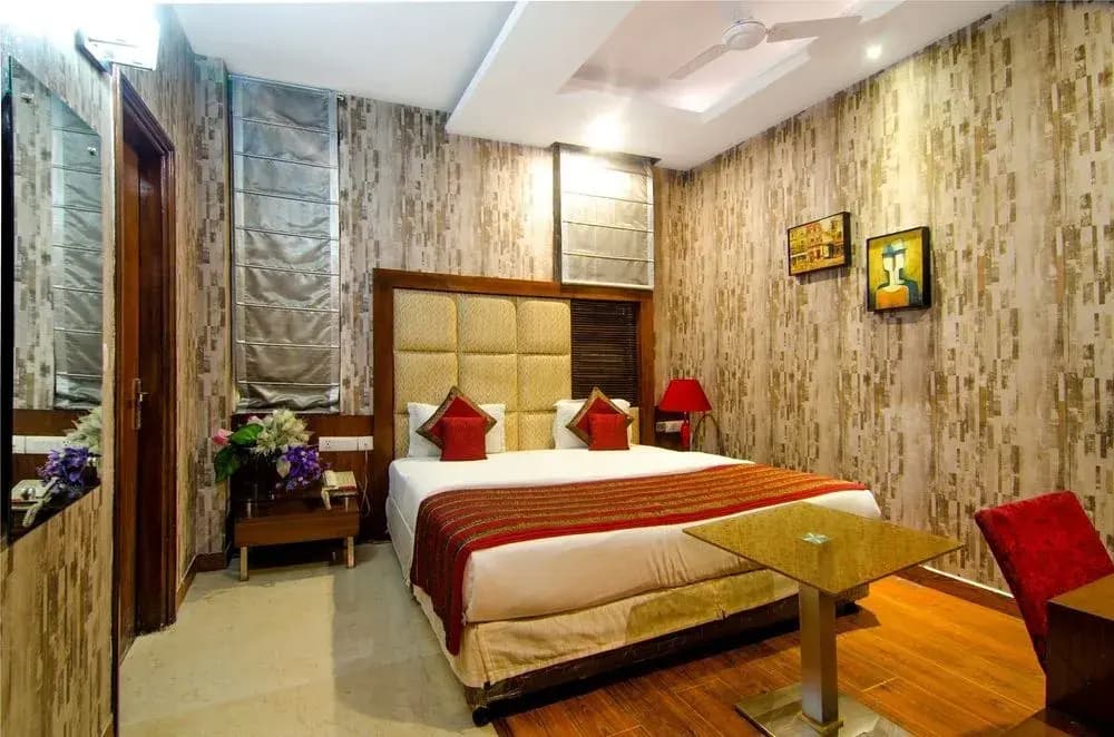 Hotel Omega Residency - photo 11