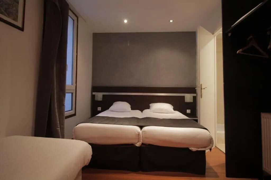 Modern's Hotel - photo 15