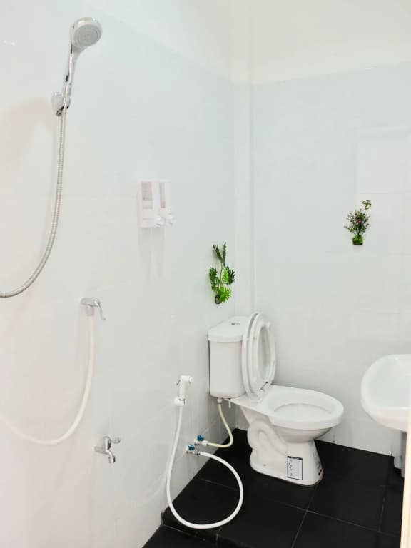 We Inn - photo 9