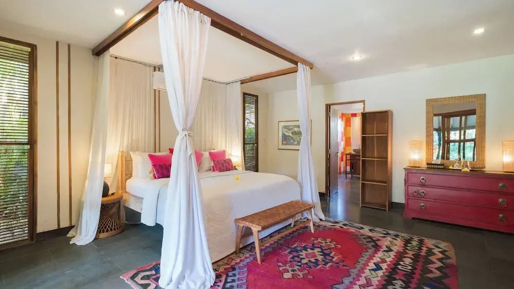 Villa Desa Roro Dua by Villa Finder - photo 3