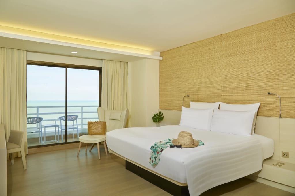 Pullman Pattaya Hotel G - photo 4