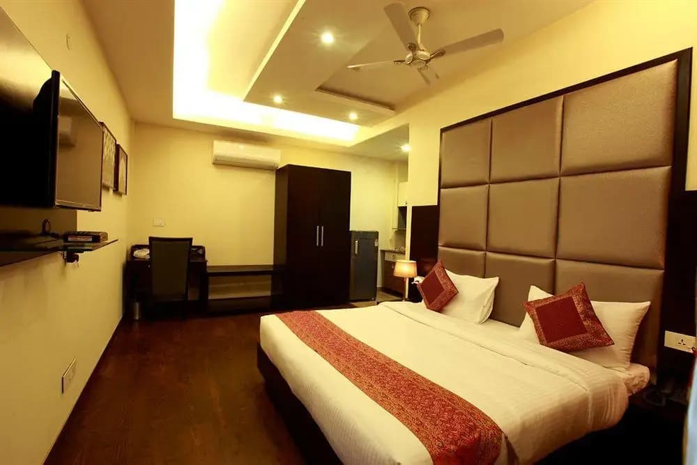 Jasola Suites And Apartments - photo 5