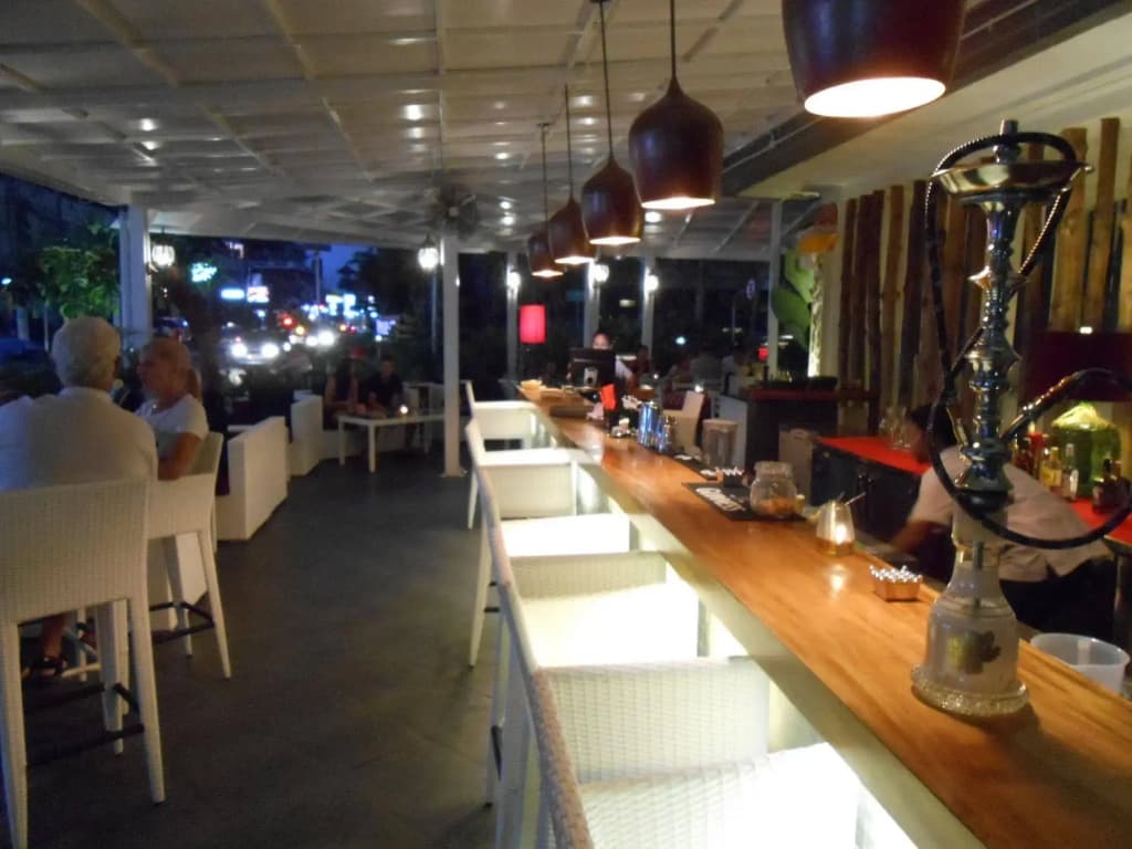 Grandmas Plus Hotel Legian - photo 24