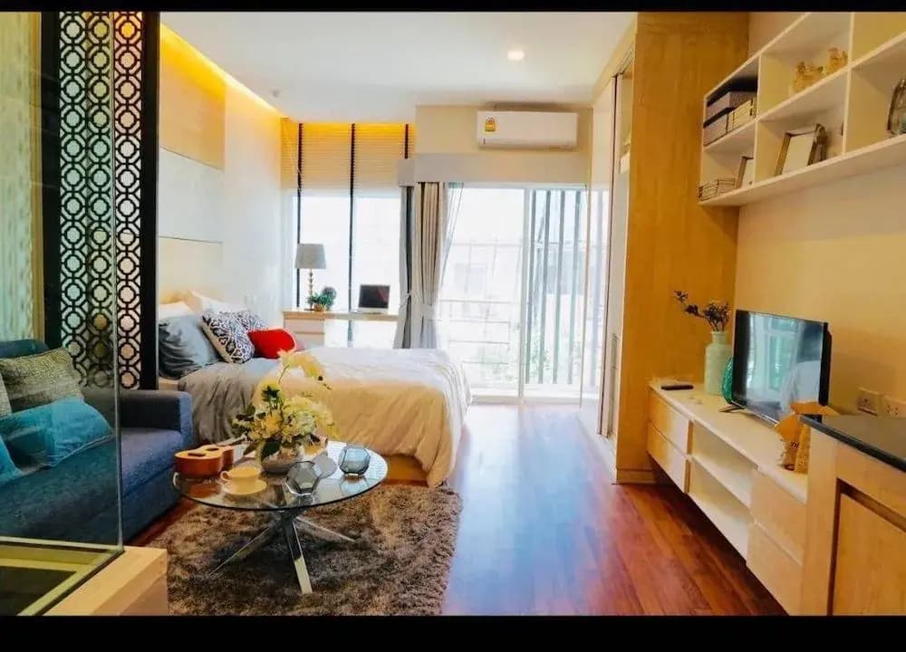 Siri Condo by Tophomerent - photo 2