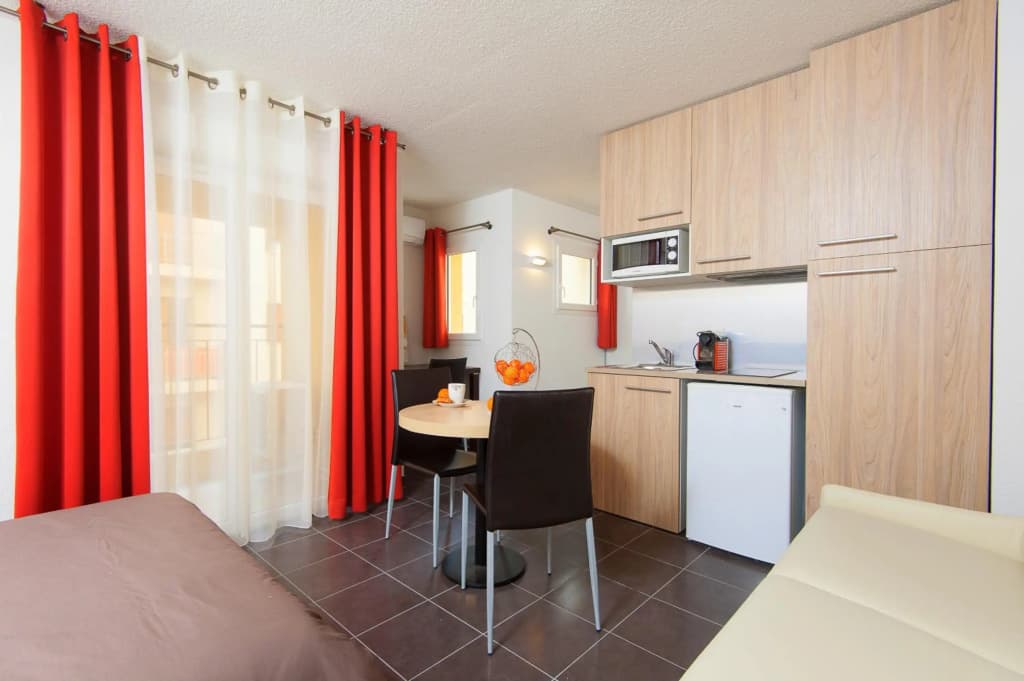Villa Serafina Apartments - photo 11