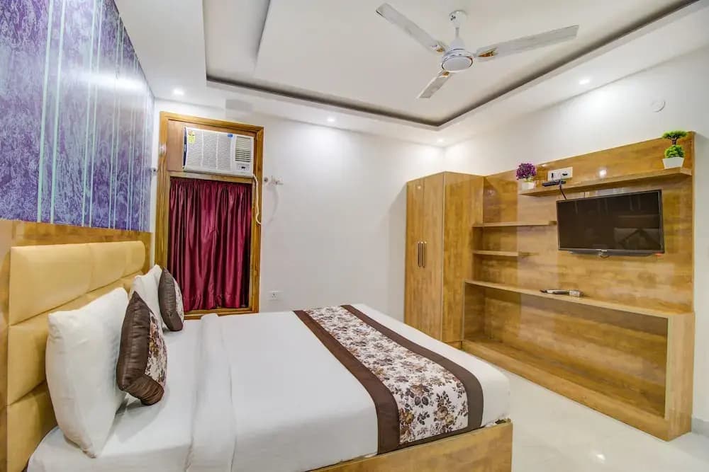 FabHotel Gross inn Suites - photo 5