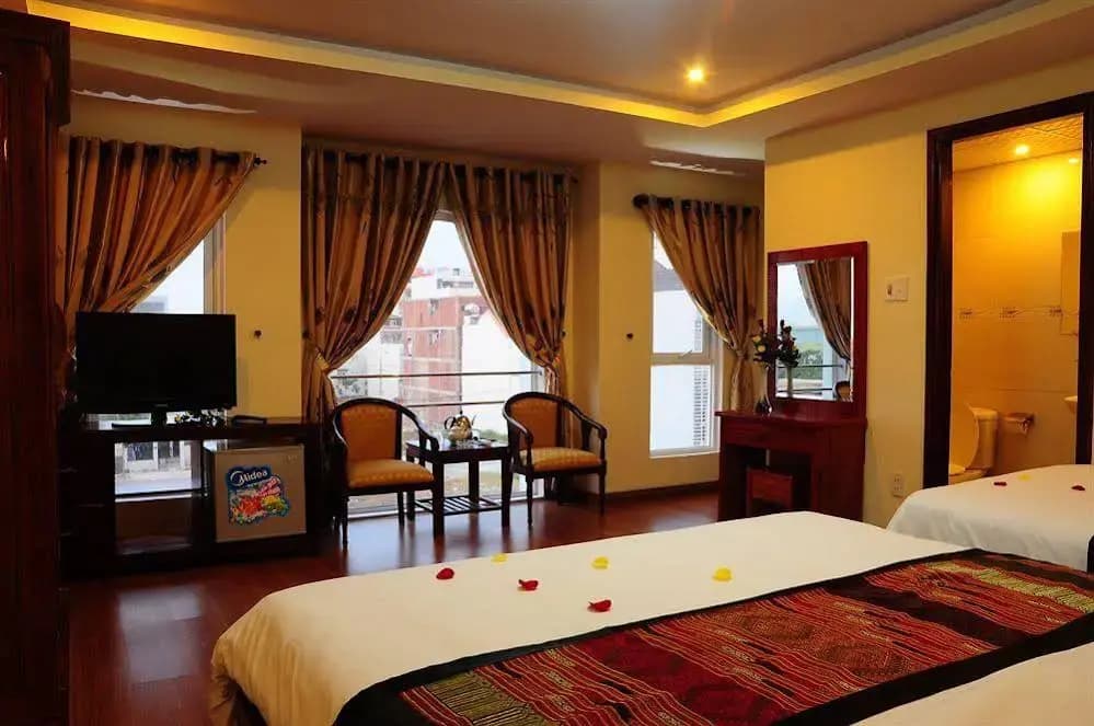 Champa Hotel - photo 5