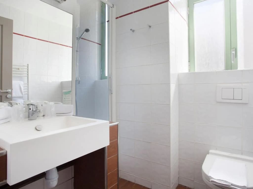 Apartment in Nice Near the Promenade des Anglais - photo 8