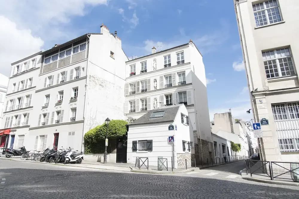 Classic Studio in Montmartre - photo 1