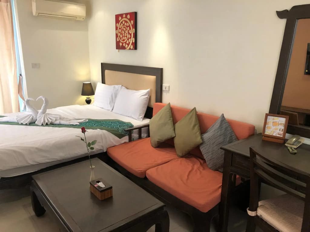 Sooksabai Jomtien Beach Hotel - photo 6