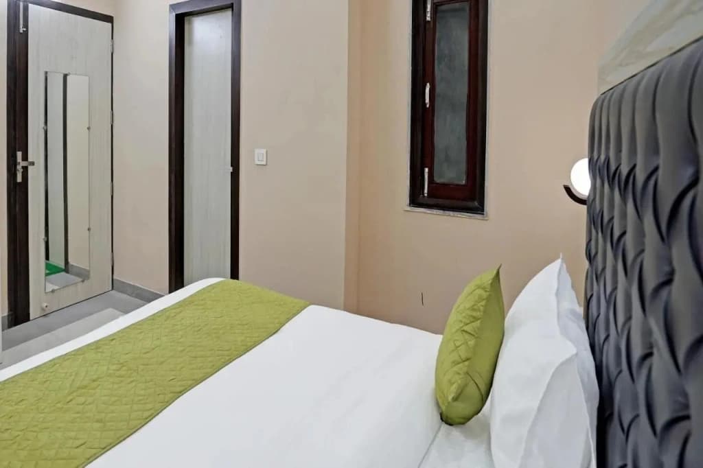 Hotel Green Chilly - photo 11