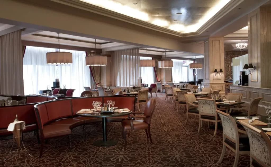 The Ritz-Carlton Jakarta, Mega Kuningan - photo 20