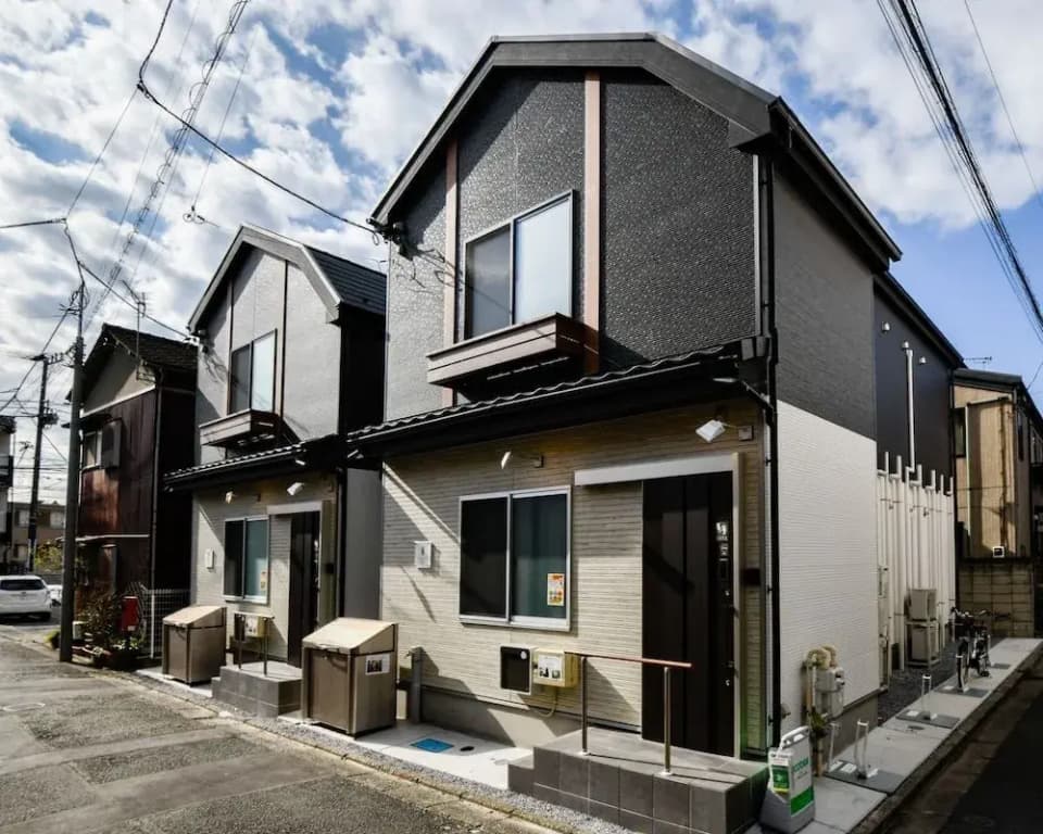 Grandouce Kamata II - Hostel, Caters To Men - photo 7