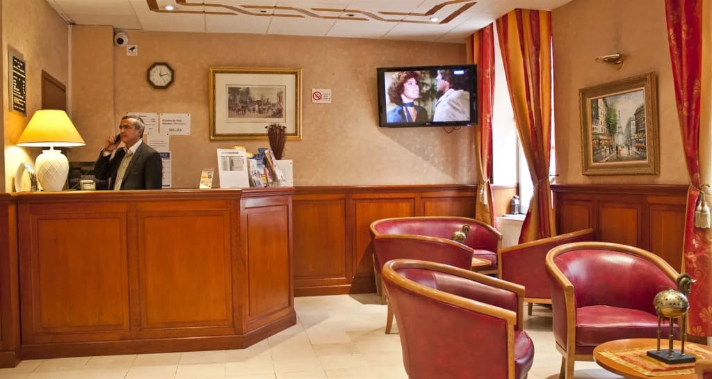 Hotel de Paris Montmartre - photo 2