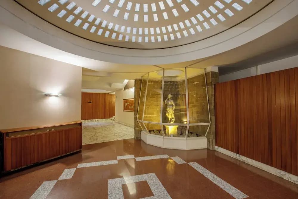 Cosmo Vatican Rooms - photo 10