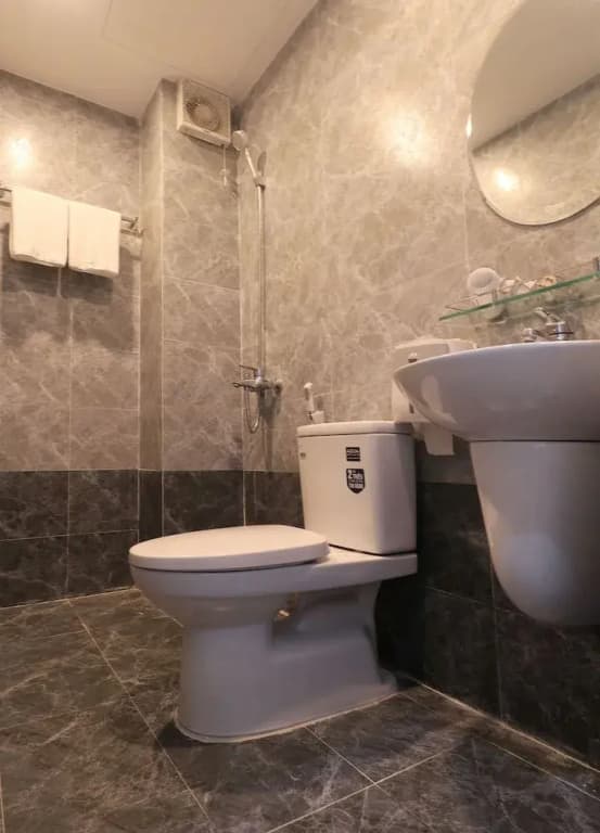 May House - photo 7
