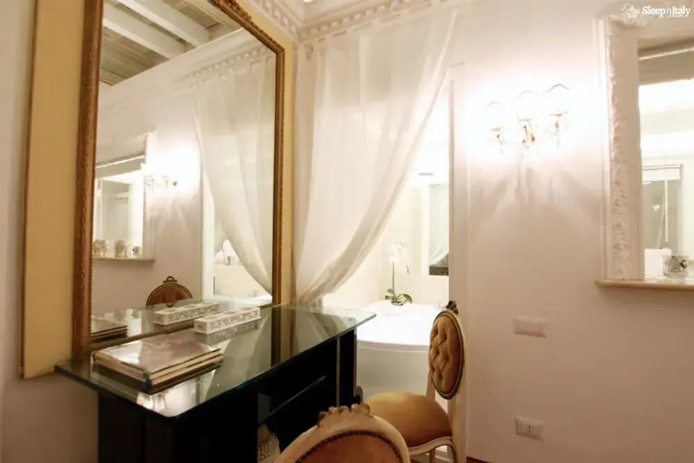 Savelli Imperial in Rome - photo 18