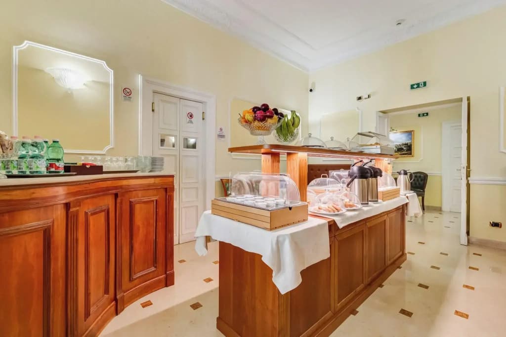 Hotel Cellini - photo 14