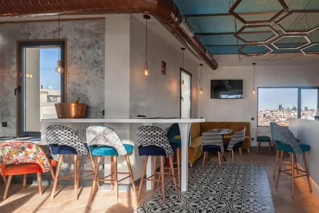 Hostal Juliette & Coworking - photo 17