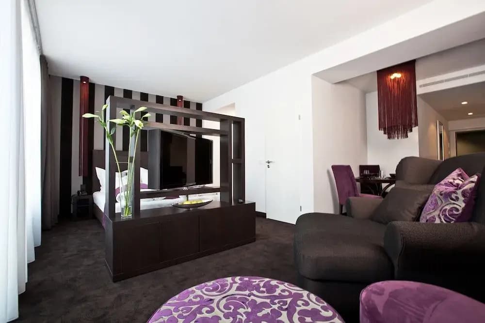 GOODMAN'S LIVING GmbH - photo 5