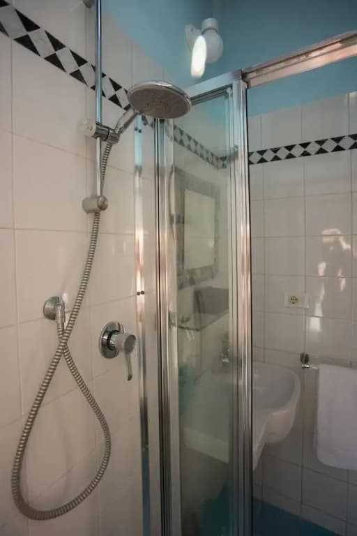 SanGiovanni apt - photo 9