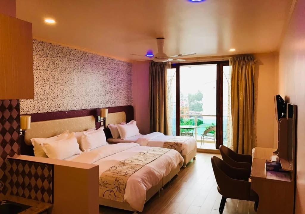 Sunrise Beach and Spa Hotel - photo 4