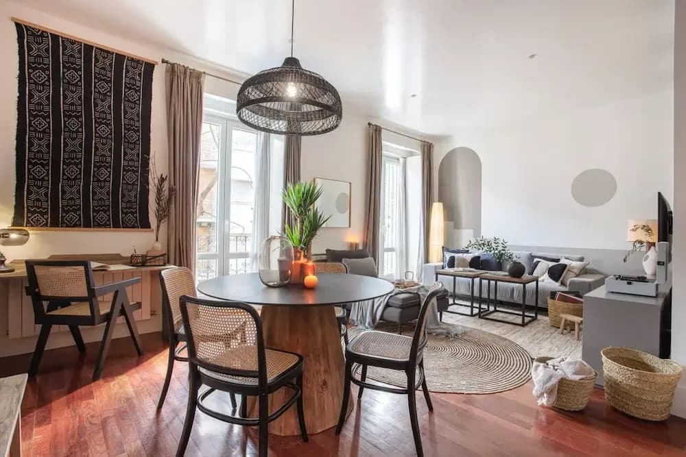 Derj - 2 Bedrooms in Almagro - photo 6