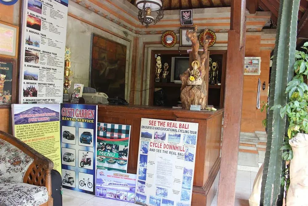 Gusti Garden Bungalows - photo 2