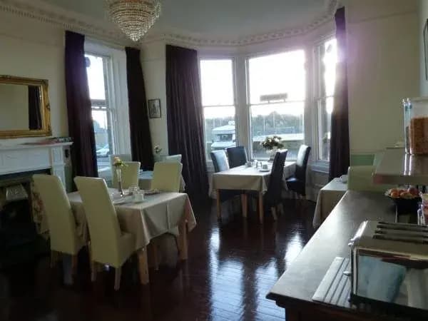 Ravensdown Guest House - photo 19