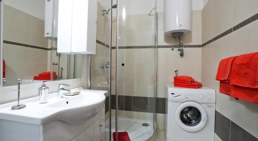 Mozart Apartments - photo 9