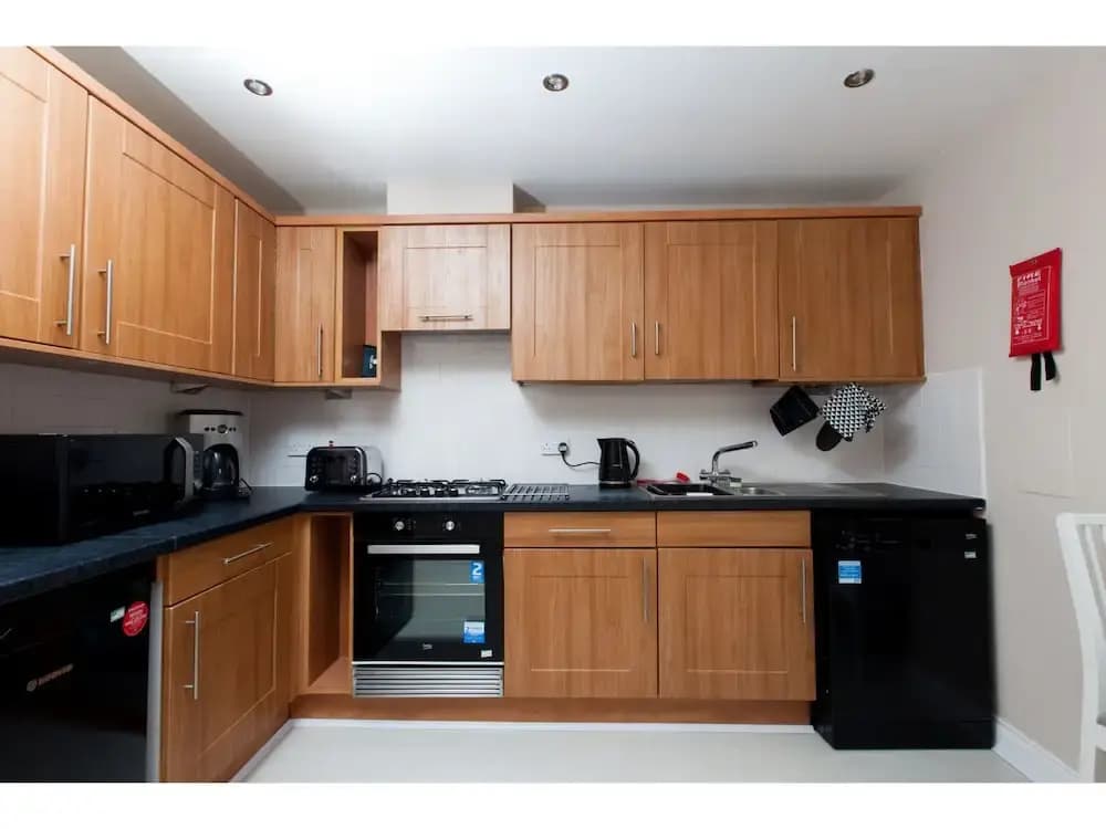Homely, Hi-tech Modern Flat With Parking and gym - photo 15