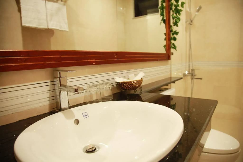 Lavender Danang Hotel - photo 10