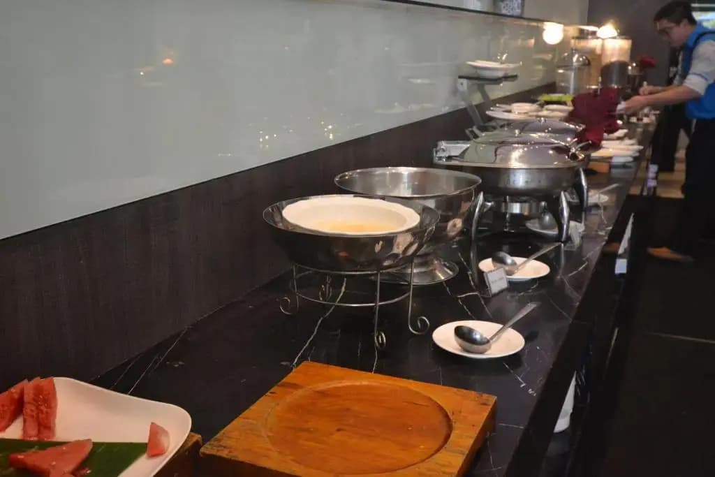 Grand Alora Hotel - photo 12