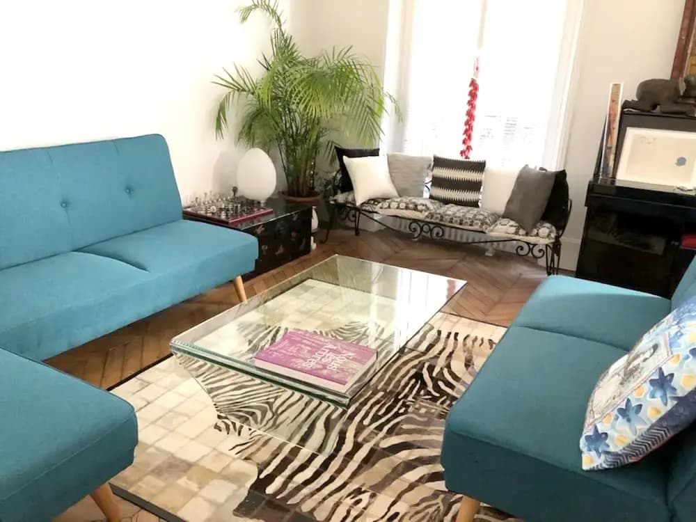 Apartment with One Bedroom in Paris, with Wonderful City View And Wifi - main photo