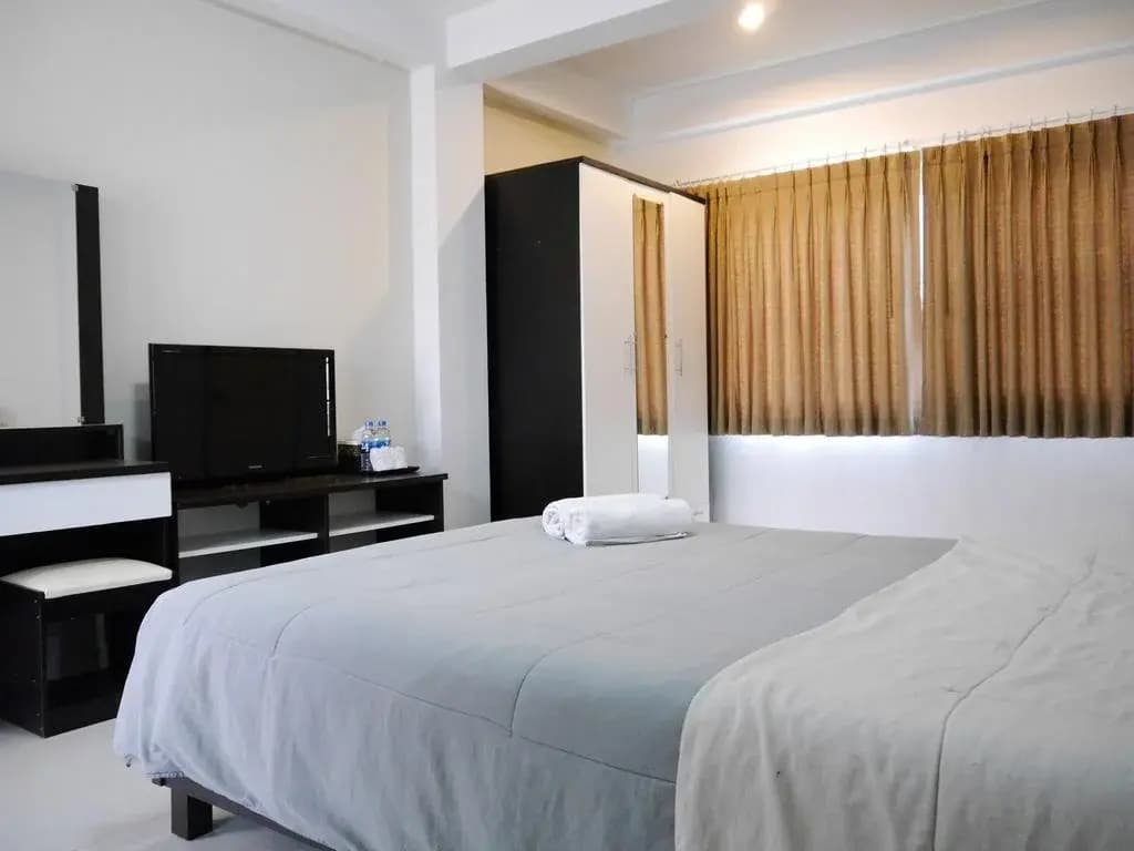 Nine House - photo 3