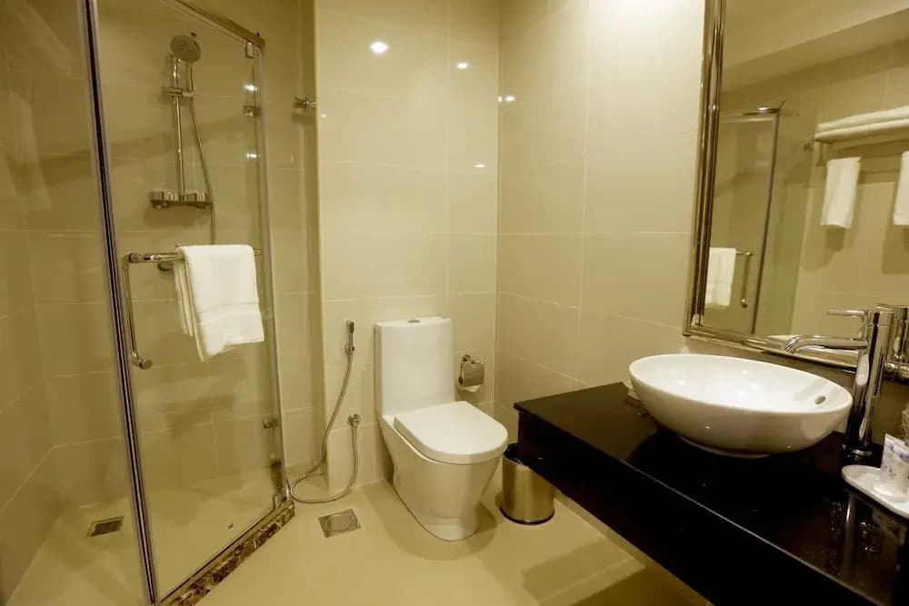 Golden Crown Hotel Al Seeb Muscat - photo 9
