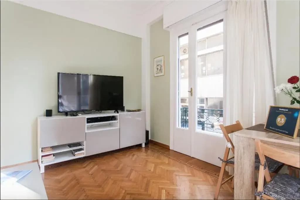 Beautiful Apartment at Plaka - photo 3