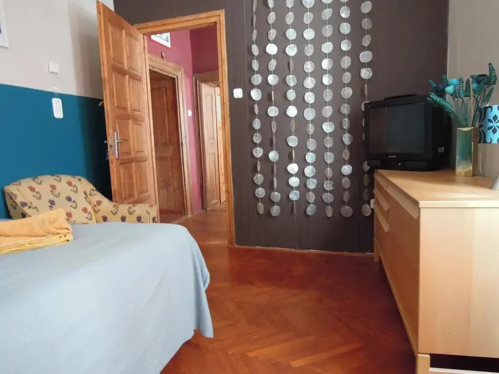Santico Art Hotel and Hostel - photo 5